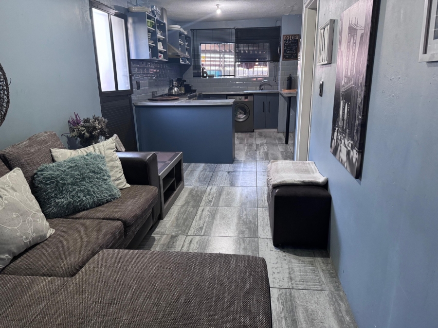 4 Bedroom Property for Sale in Westridge Western Cape